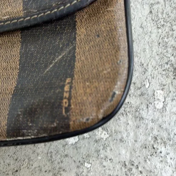 Vintage Fendi Pecan canvas crossbody - Picture 11 of 11